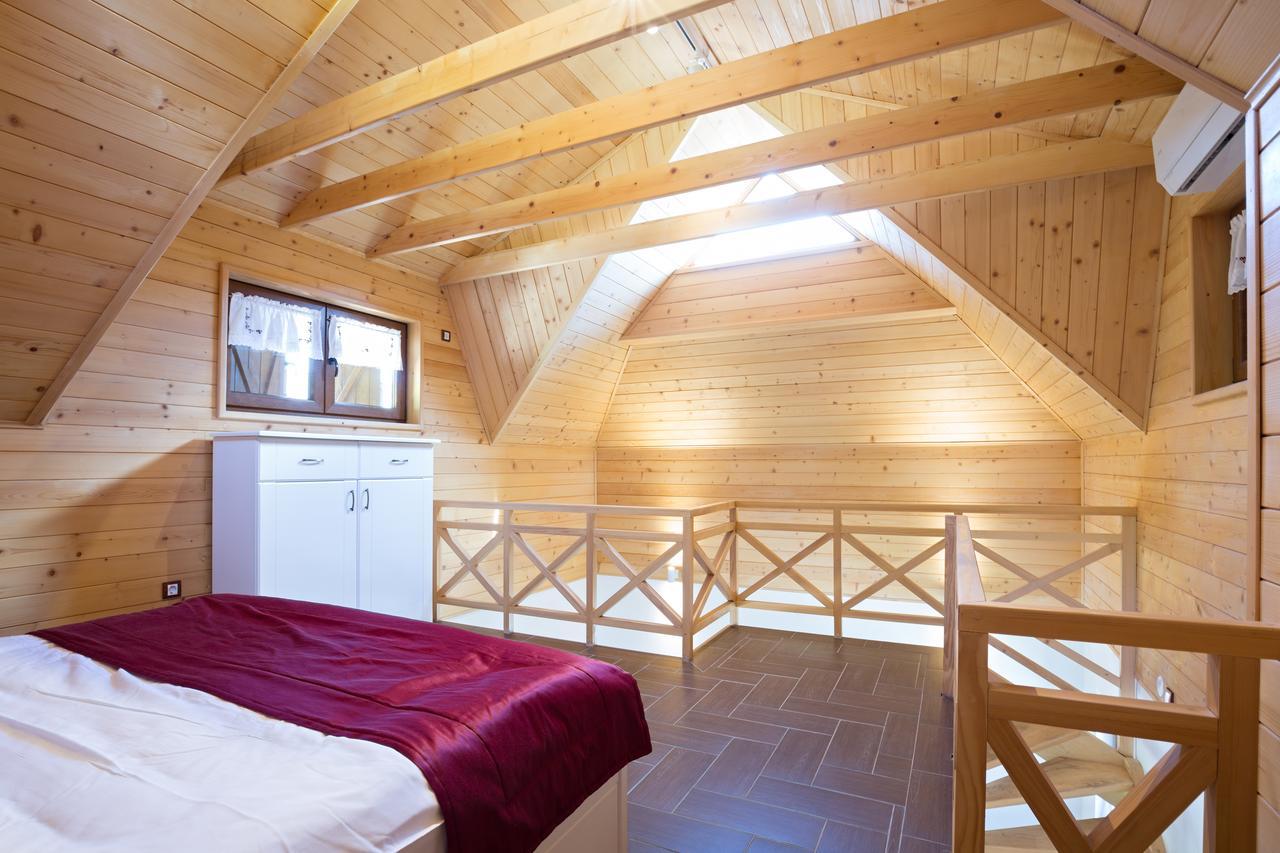 Etno Naselje Vrdnicka Kula Bed & Breakfast Връдник Екстериор снимка
